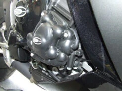 R&G ECC0031BK Right Oil Pump Engine Cover For Yamaha YZF R1 (2009-current)