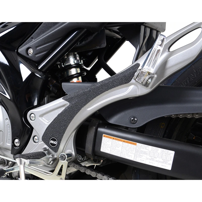 R&G EZBG706BL Boot Guard Kit For Suzuki SFV650 Gladius (2009-2015) - Image 4