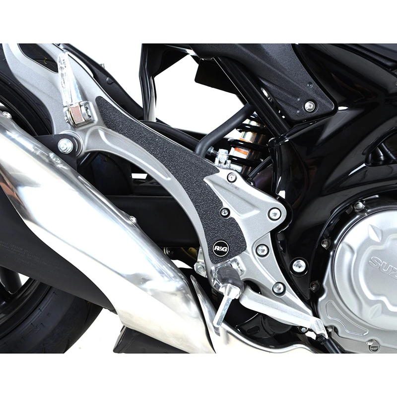 R&G EZBG706BL Boot Guard Kit For Suzuki SFV650 Gladius (2009-2015)