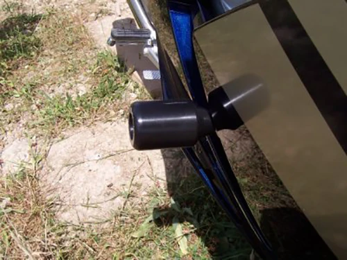 R&G CP0184BL Classic Frame Sliders For Yamaha FJR1300 (2006-current) - Image 2