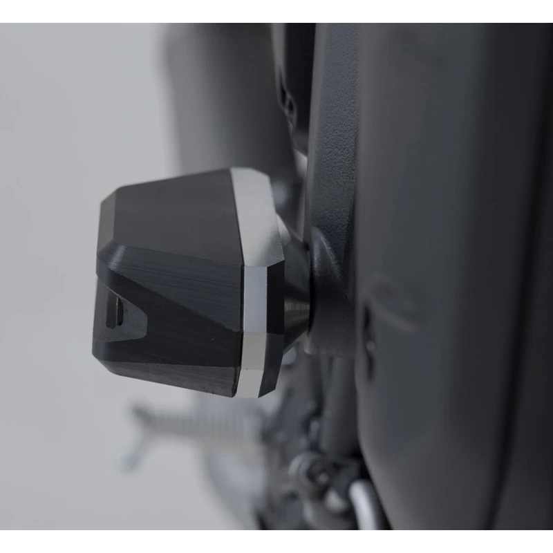 Sw-Motech STP.06.590.11400/B Frame Slider Kit For Yamaha MT-10/SP '22- - Image 6